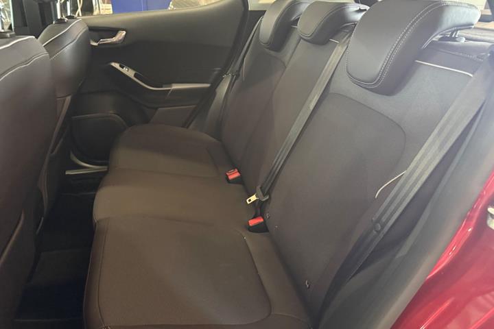 Rød Ford Fiesta fra 2018