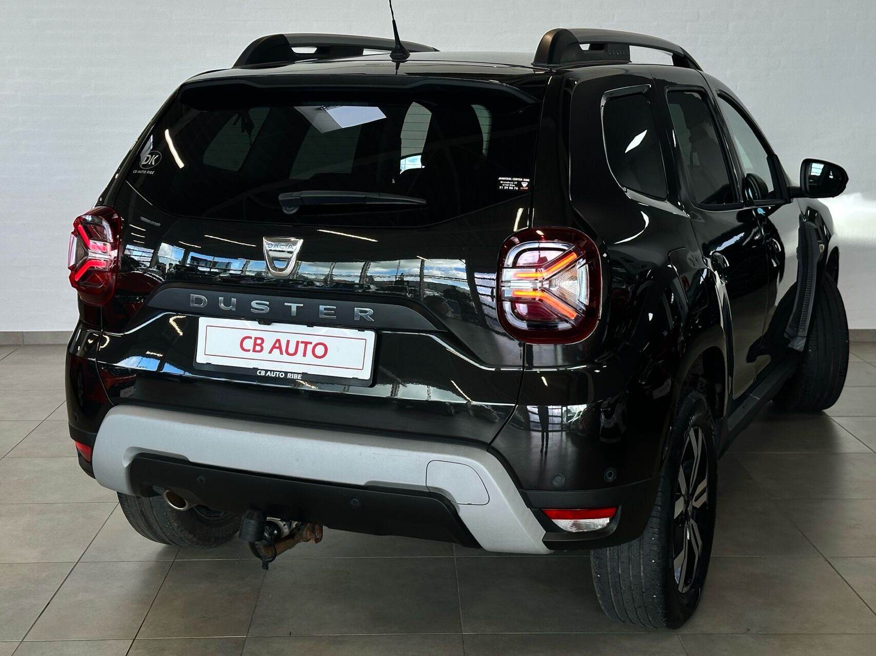 Sort Dacia Duster fra 2021