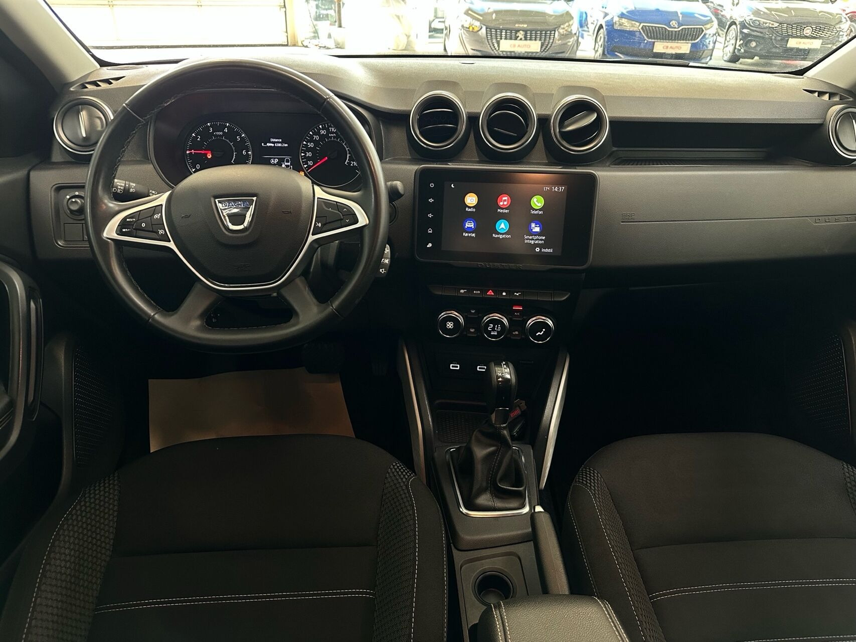 Sort Dacia Duster fra 2021