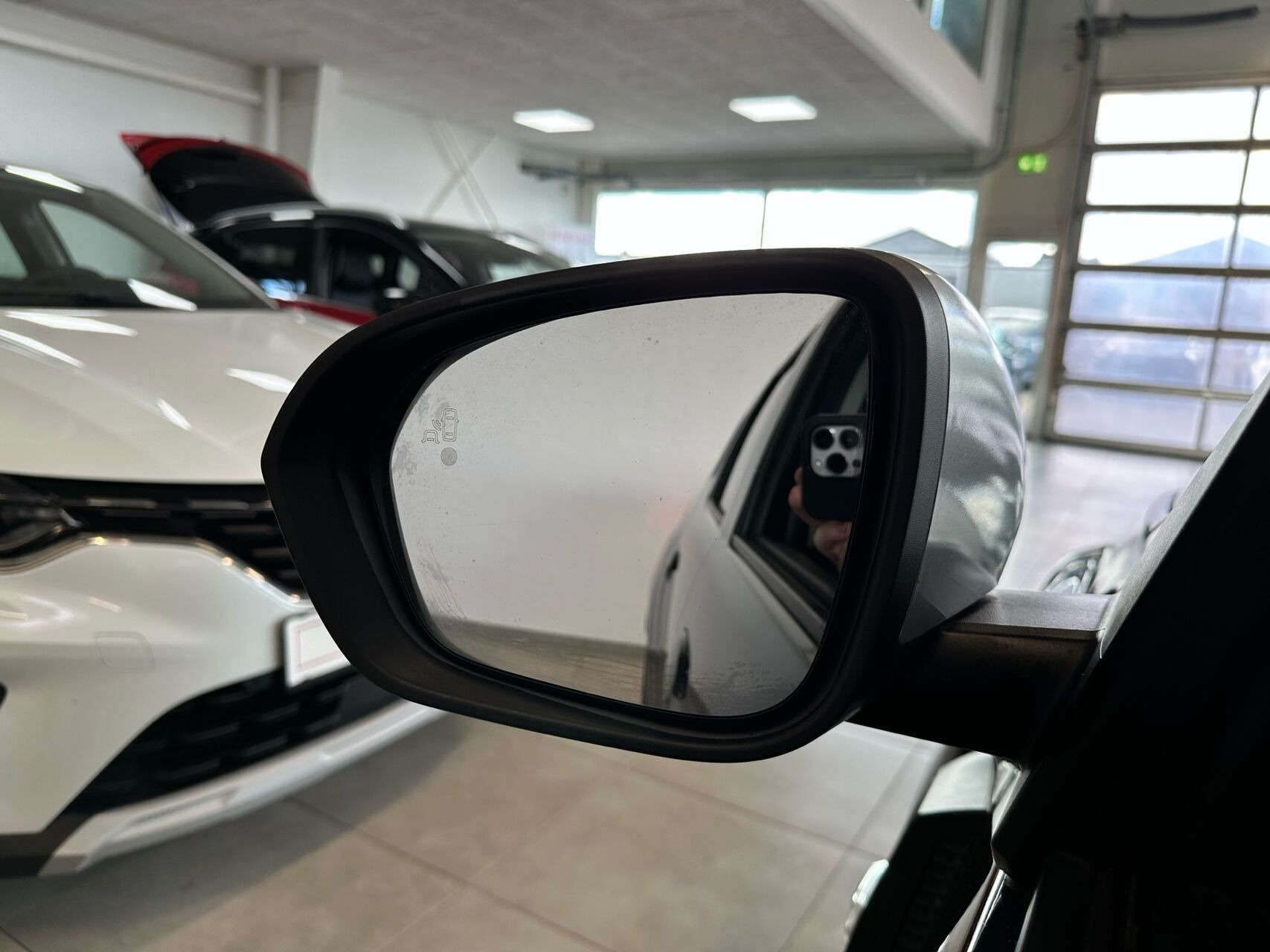 Sort Dacia Duster fra 2021