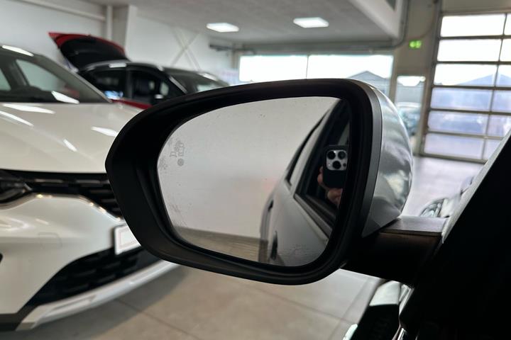 Sort Dacia Duster fra 2021