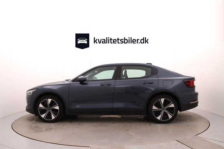 Blå Polestar 2 fra 2023
