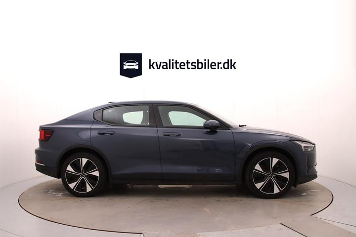 Blå Polestar 2 fra 2023