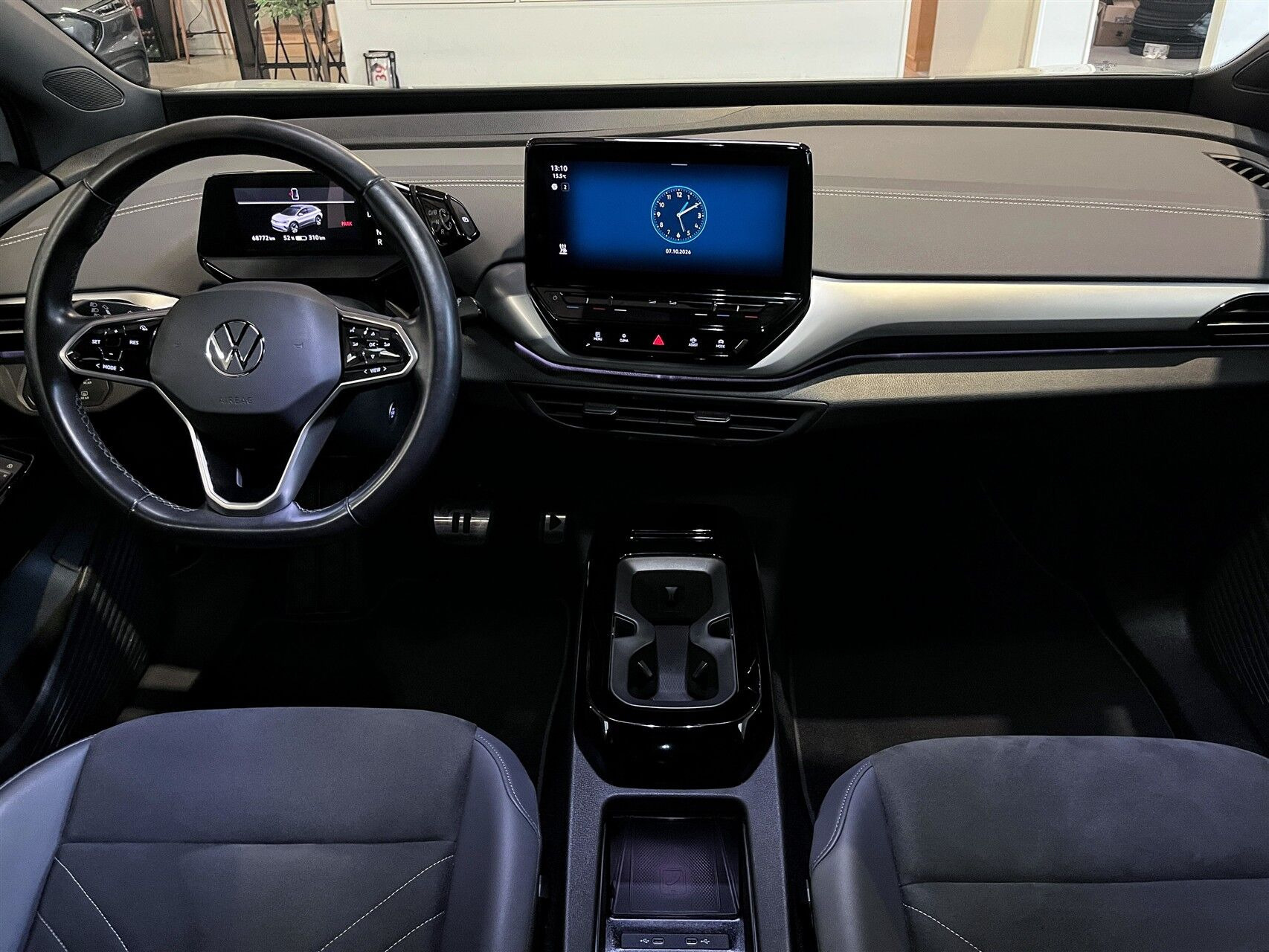 Hvid VW ID.4 fra 2023