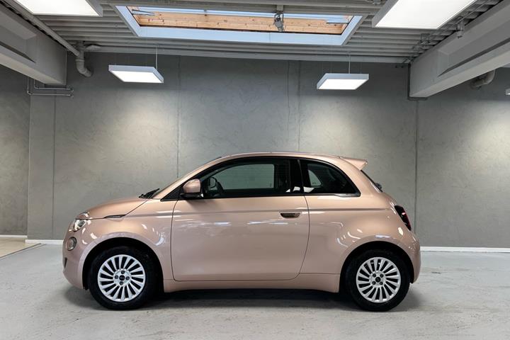 undefined Fiat 500e fra 2023