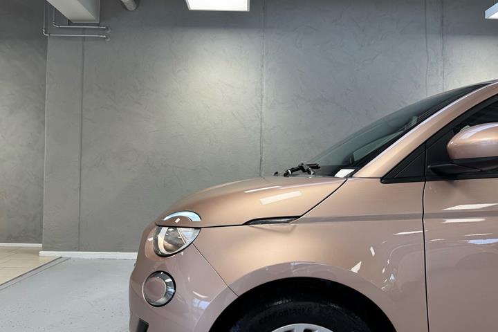 undefined Fiat 500e fra 2023