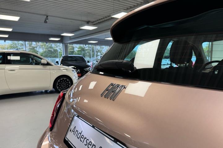 undefined Fiat 500e fra 2023