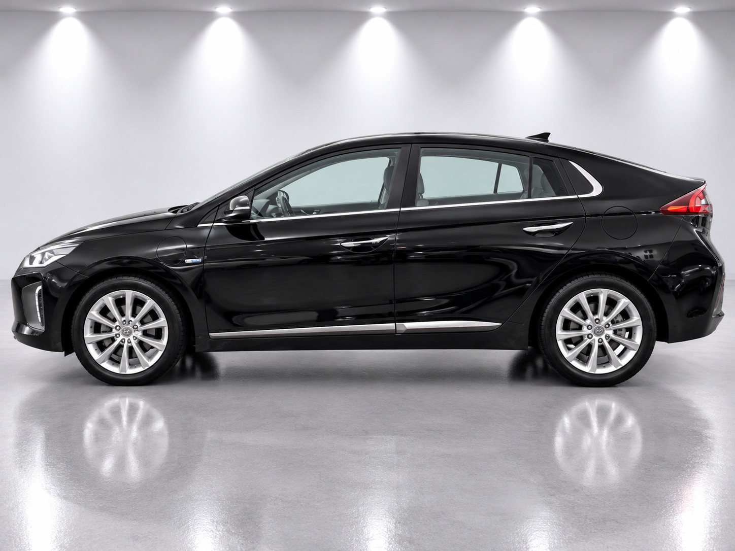 Sort Hyundai Ioniq fra 2019