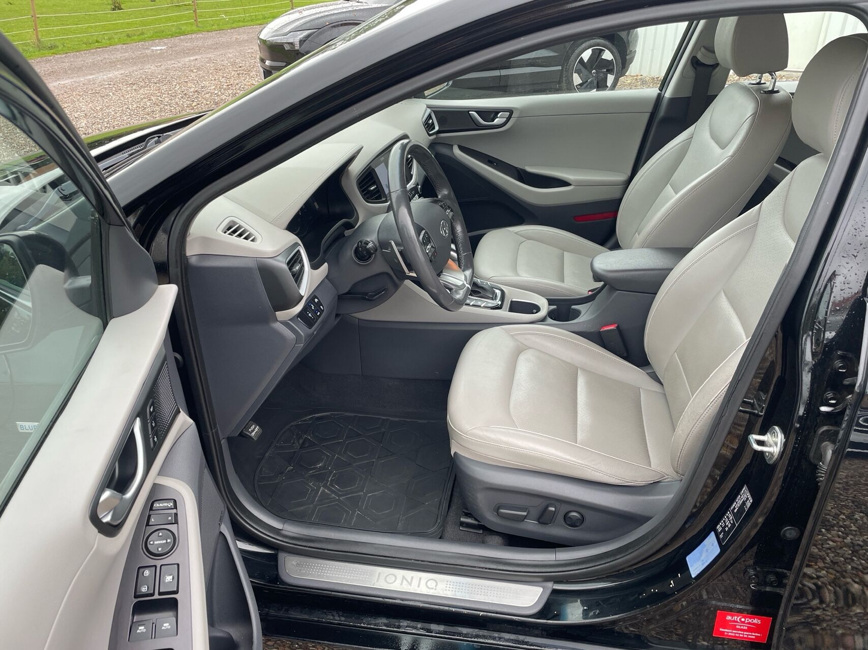 Sort Hyundai Ioniq fra 2019