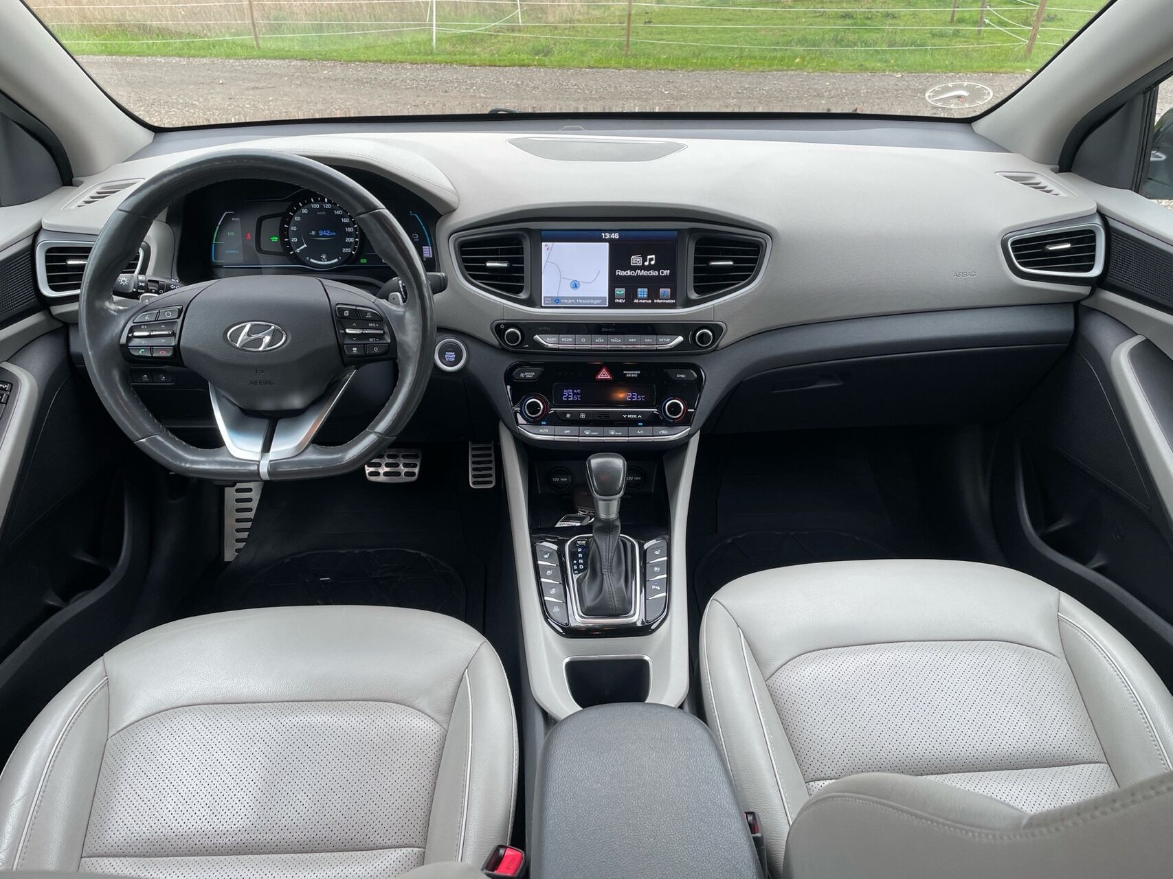Sort Hyundai Ioniq fra 2019
