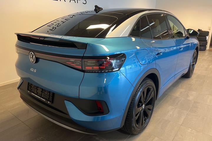 Blå VW ID.5 fra 2024