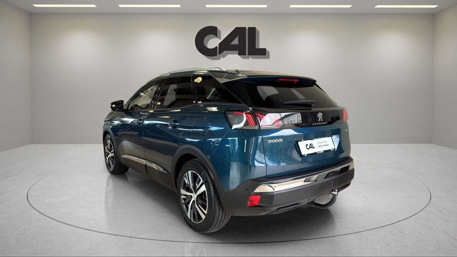 Blå Peugeot 3008 fra 2021