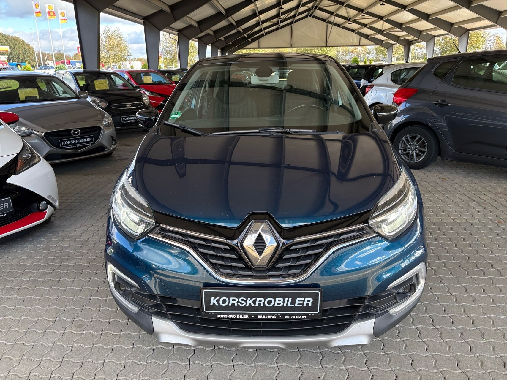 Blå Renault Captur fra 2018
