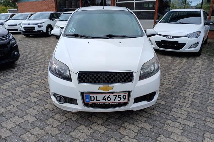 Hvid Chevrolet Aveo fra 2011