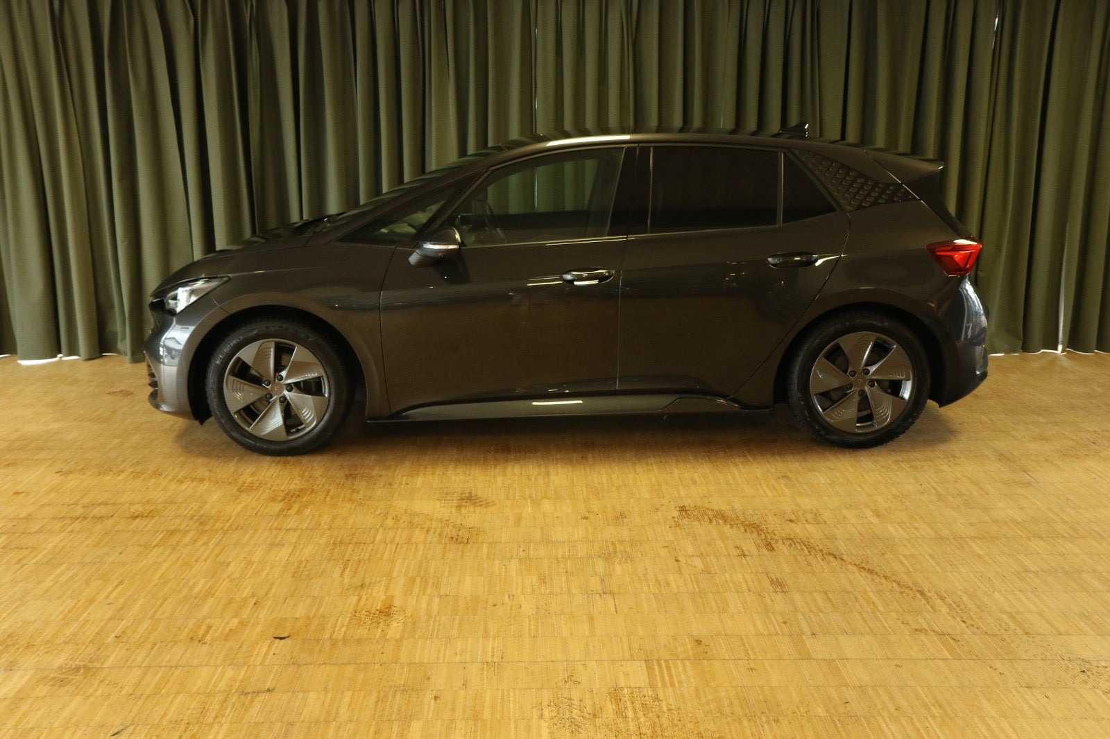 Grøn Cupra Born fra 2022