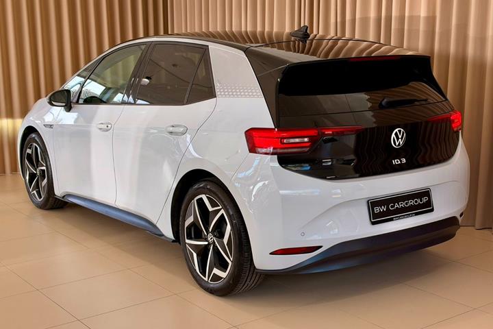 Hvid VW ID.3 fra 2021