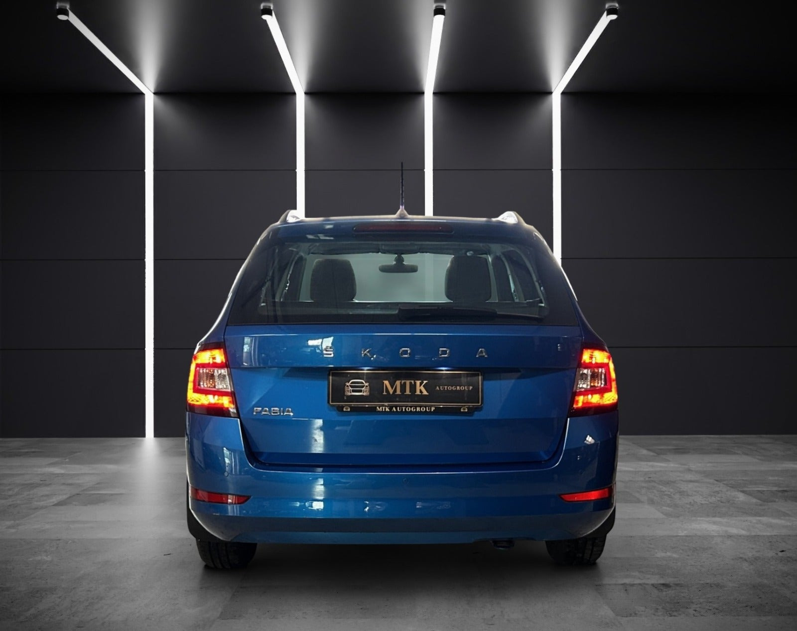 Blå Skoda Fabia fra 2020