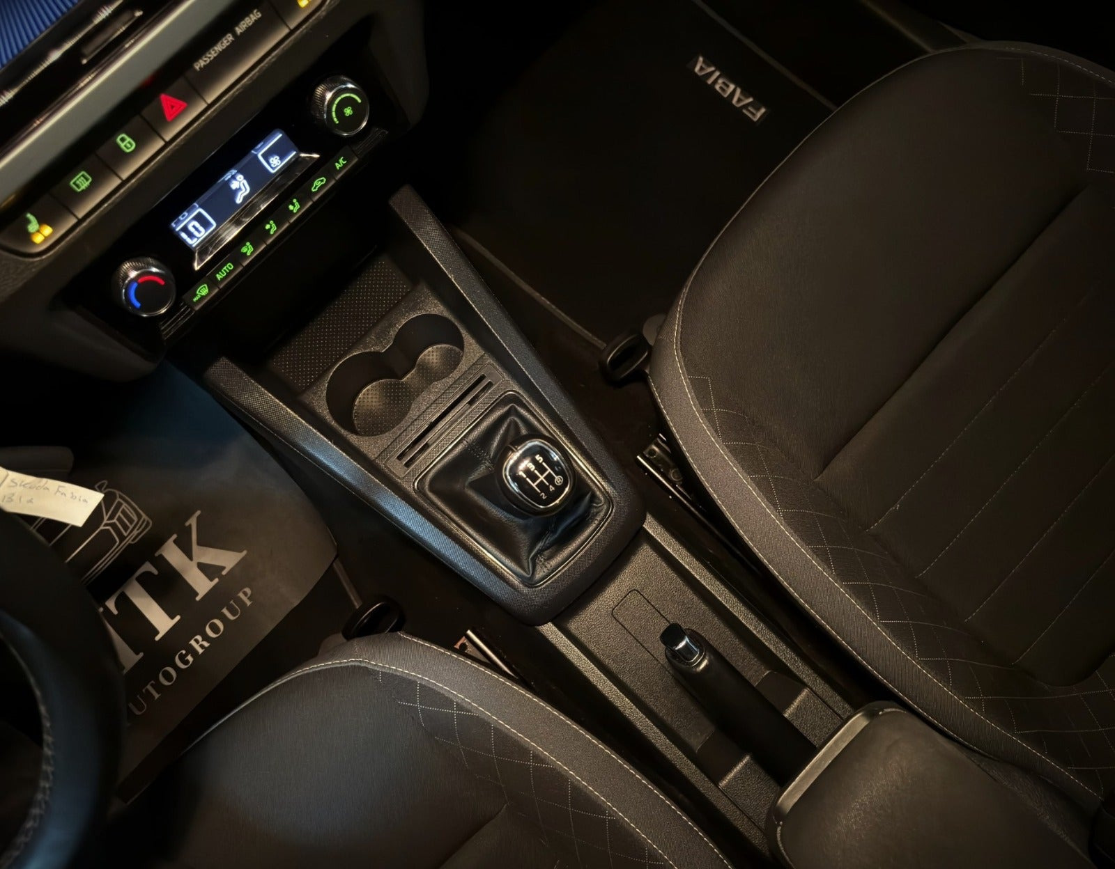 Blå Skoda Fabia fra 2020