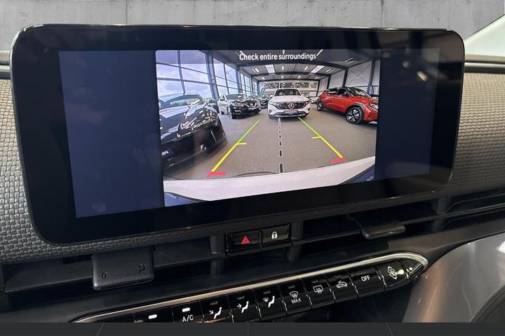 Hvid Fiat 500e fra 2023