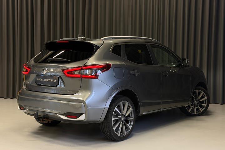 Grå Nissan Qashqai fra 2019