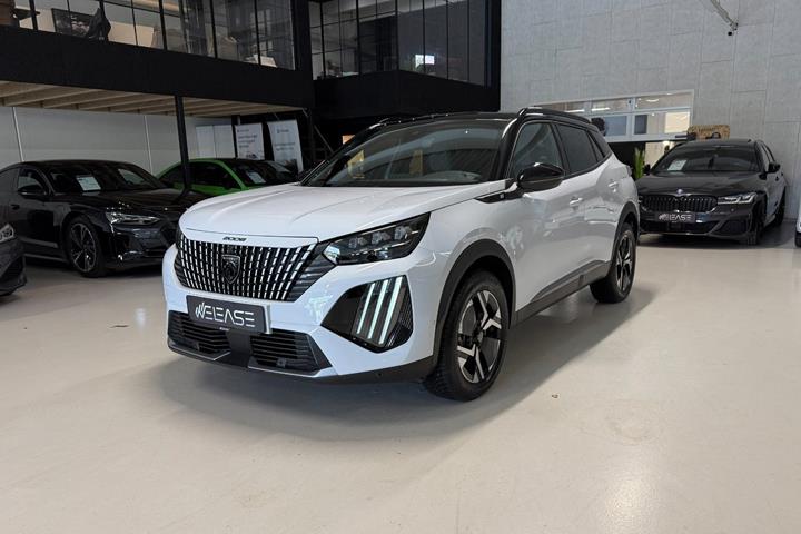 Hvid Peugeot e-2008 fra 2024
