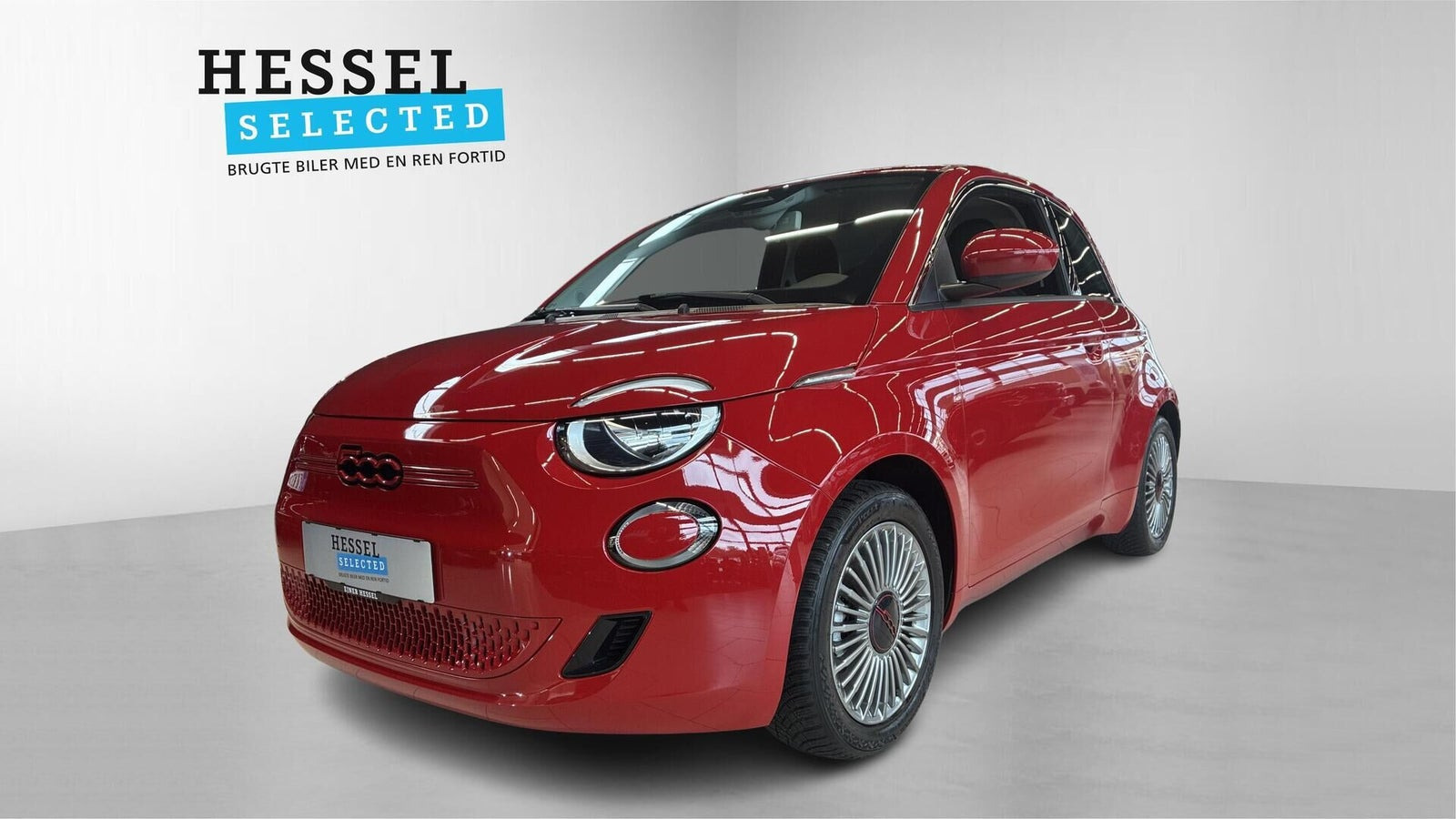 Rød Fiat 500e fra 2024