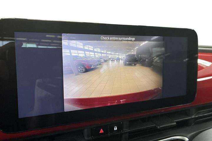 Rød Fiat 500e fra 2024