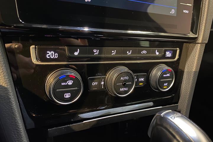 Sort VW Golf VII fra 2019