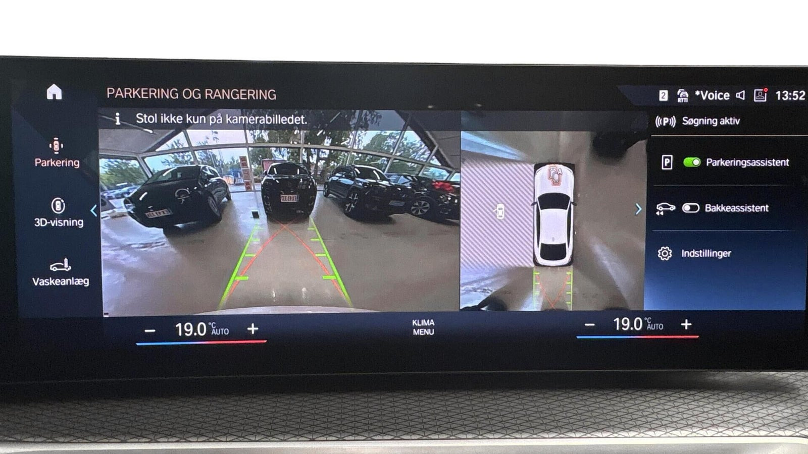 Hvid BMW i4 fra 2022