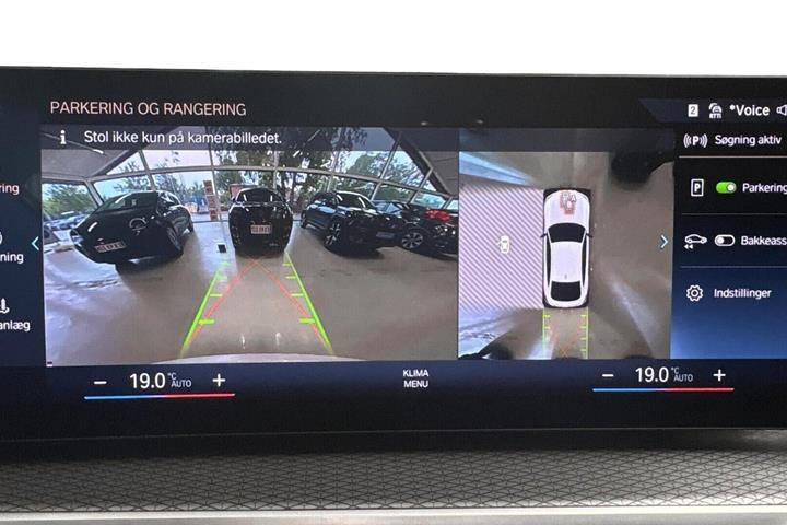 Hvid BMW i4 fra 2022