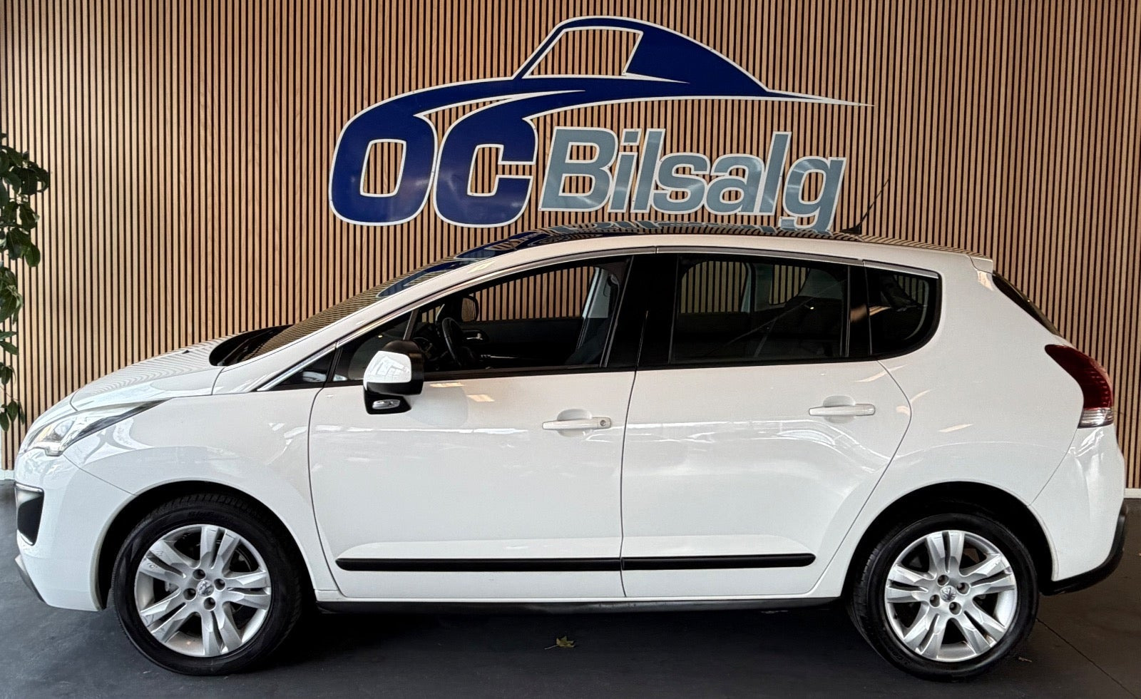 Hvid Peugeot 3008 fra 2014