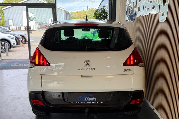 Hvid Peugeot 3008 fra 2014