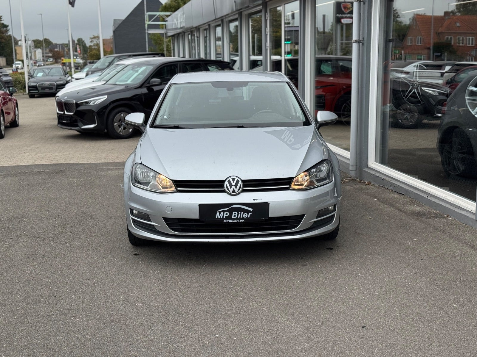 Sølv VW Golf VII fra 2013