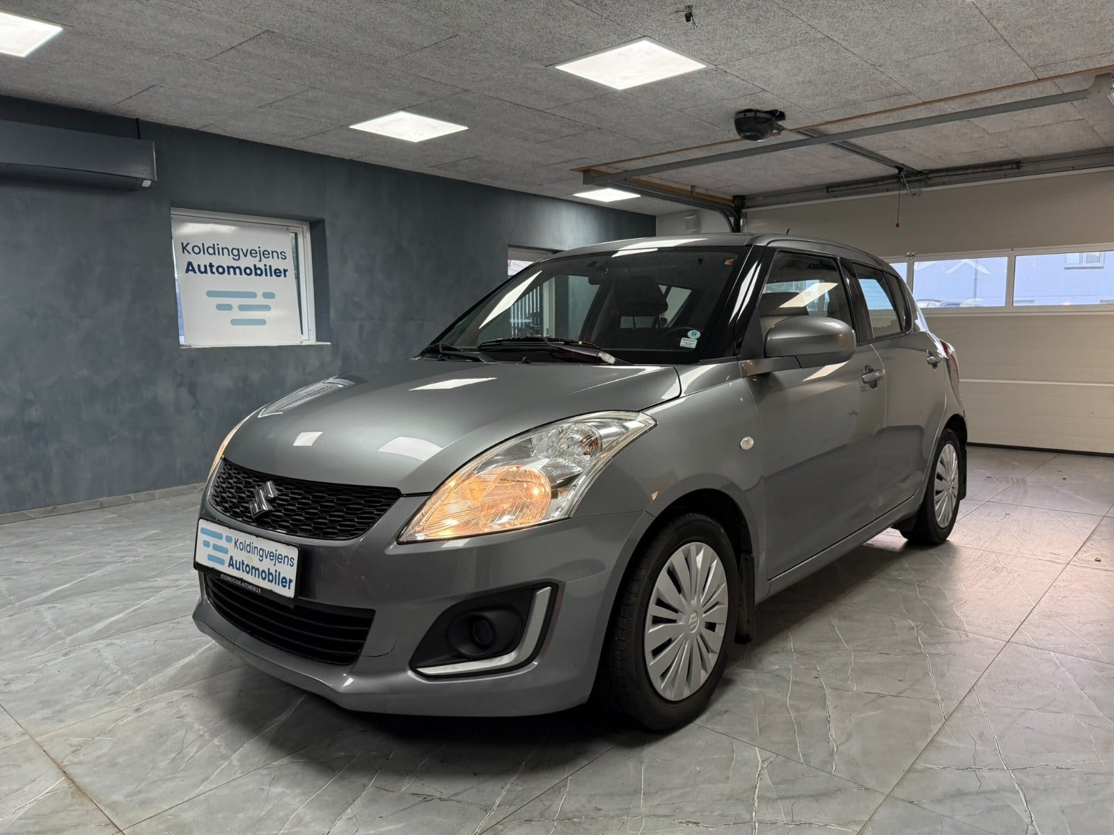 undefined Suzuki Swift fra 2015