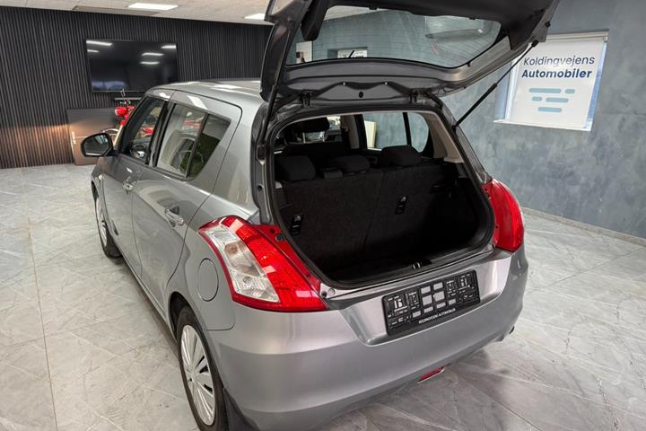 undefined Suzuki Swift fra 2015