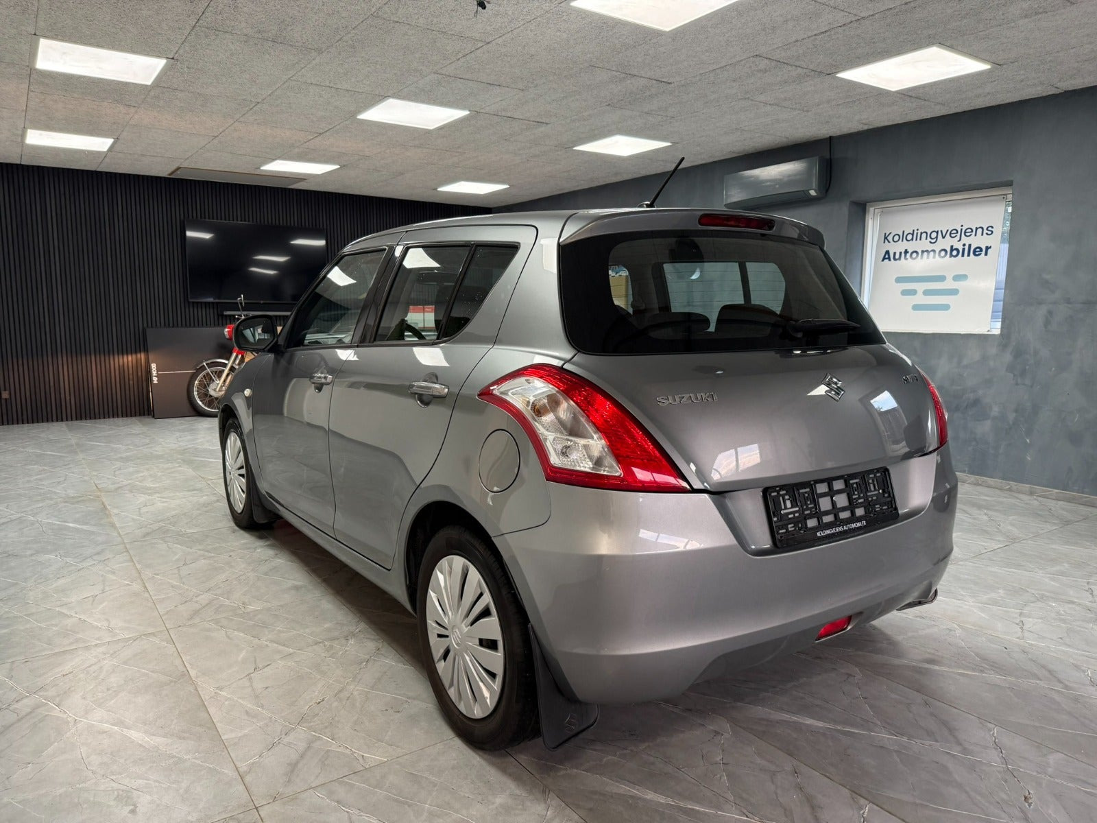 undefined Suzuki Swift fra 2015