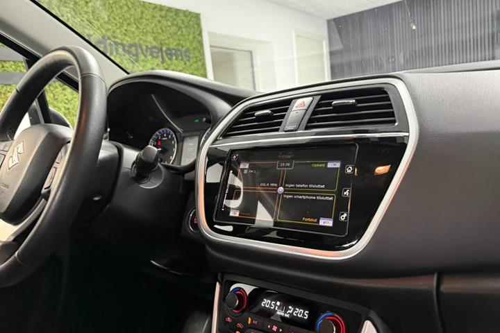 undefined Suzuki S-Cross fra 2018