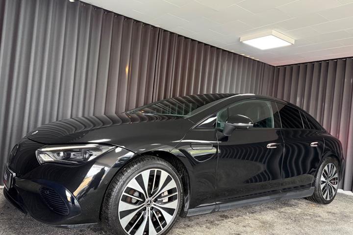 undefined Mercedes EQE350+ fra 2022