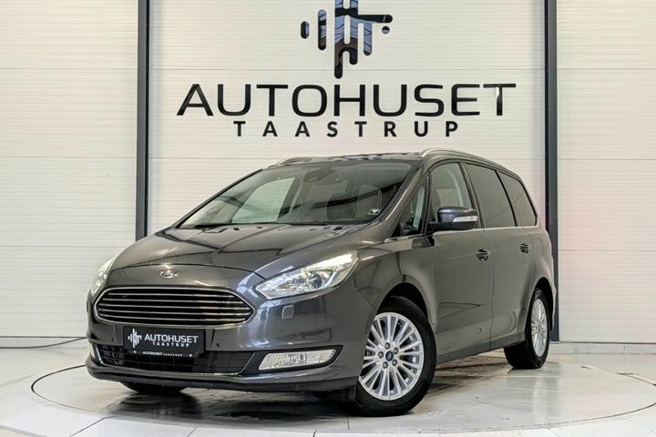 Grå Ford Galaxy fra 2018
