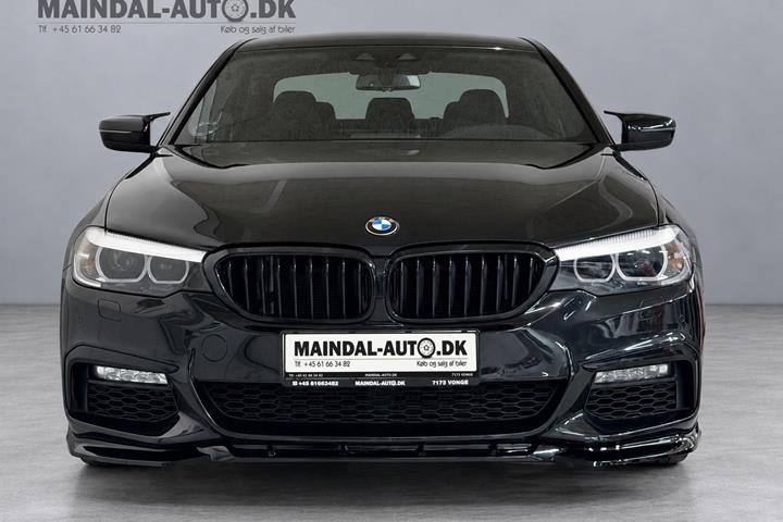 Sort BMW 520d fra 2017