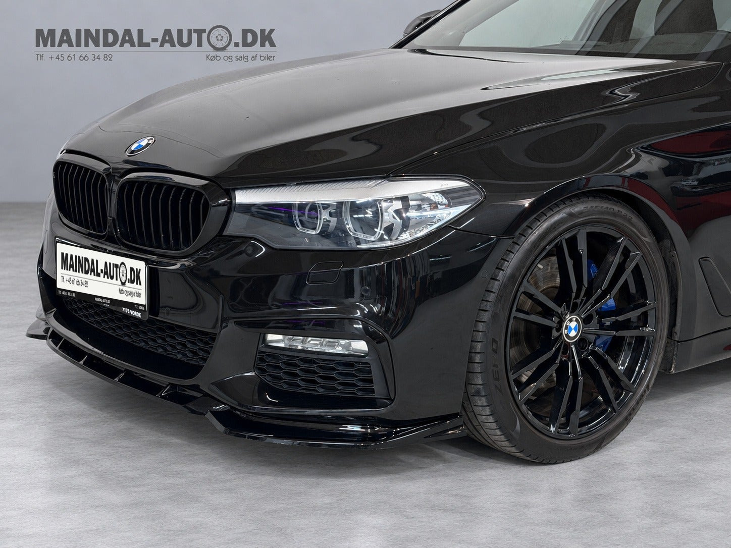 Sort BMW 520d fra 2017