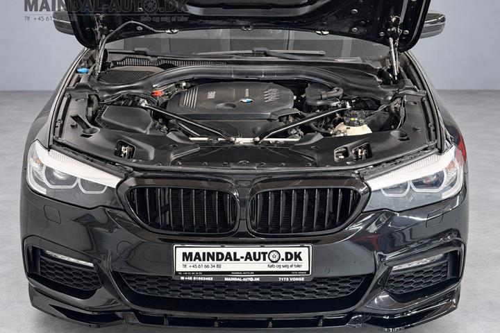 Sort BMW 520d fra 2017