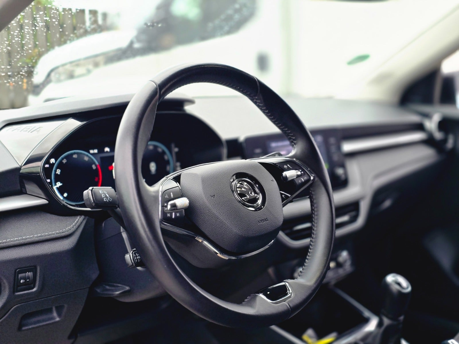 Hvid Skoda Fabia fra 2023