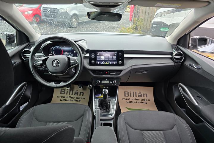 Hvid Skoda Fabia fra 2023