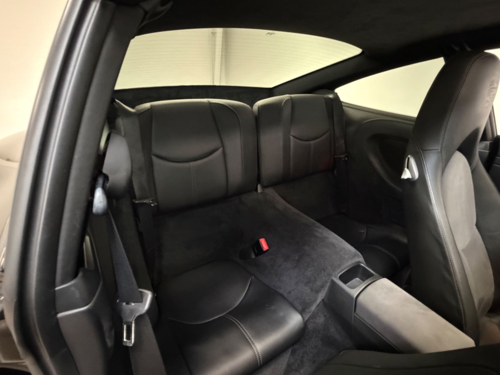 Sort Porsche 911 Carrera 4S fra 2008