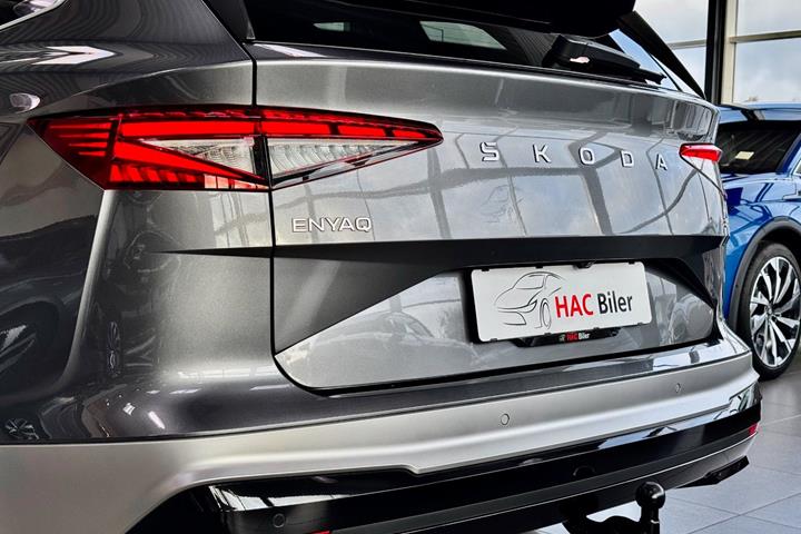 Grå Skoda Enyaq fra 2026