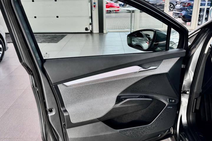 Grå Skoda Enyaq fra 2026