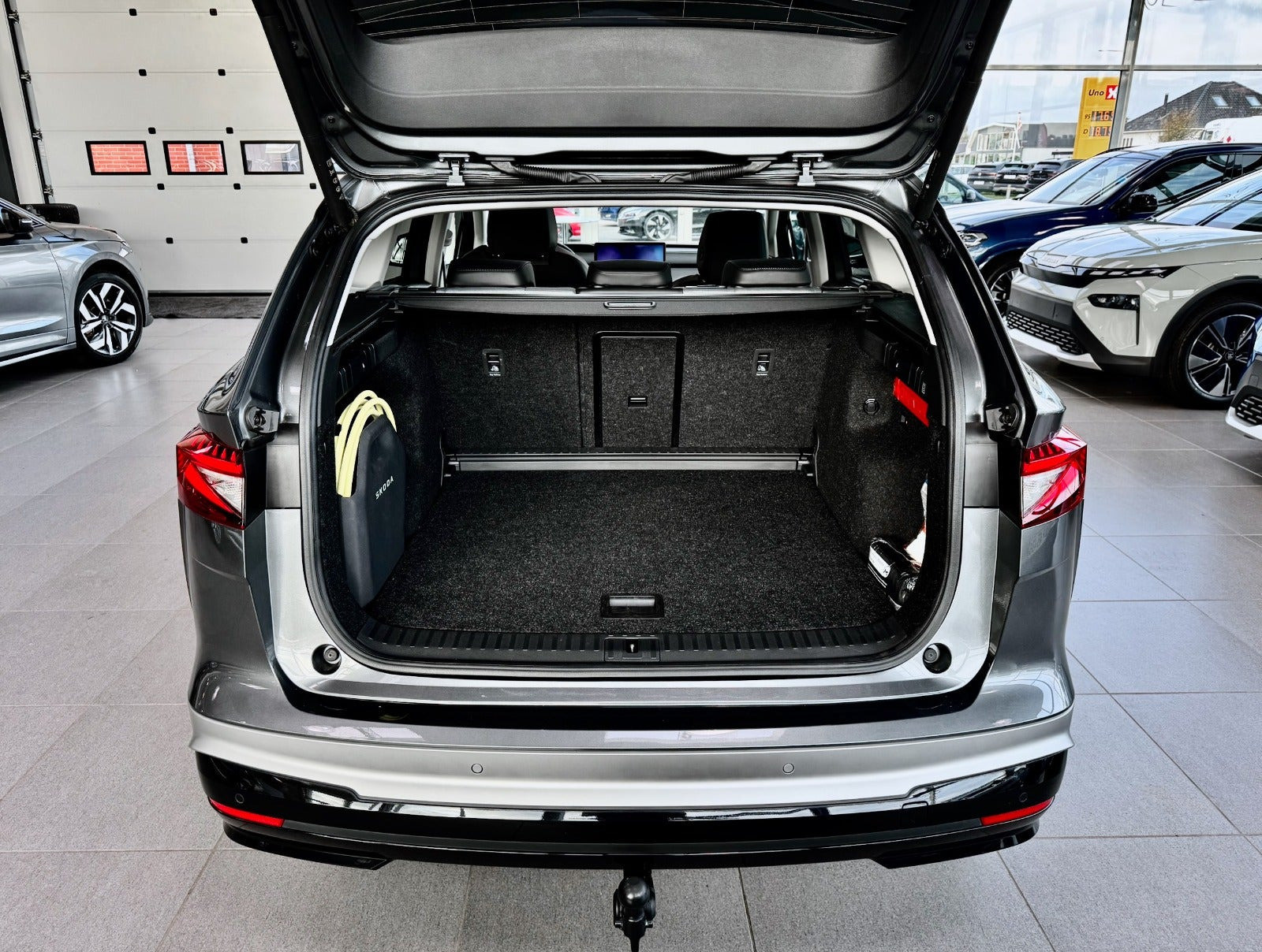 Grå Skoda Enyaq fra 2026
