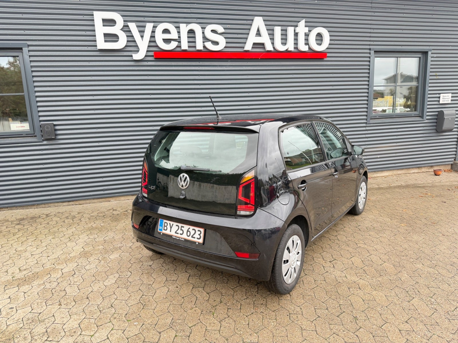 Sort VW UP! fra 2018