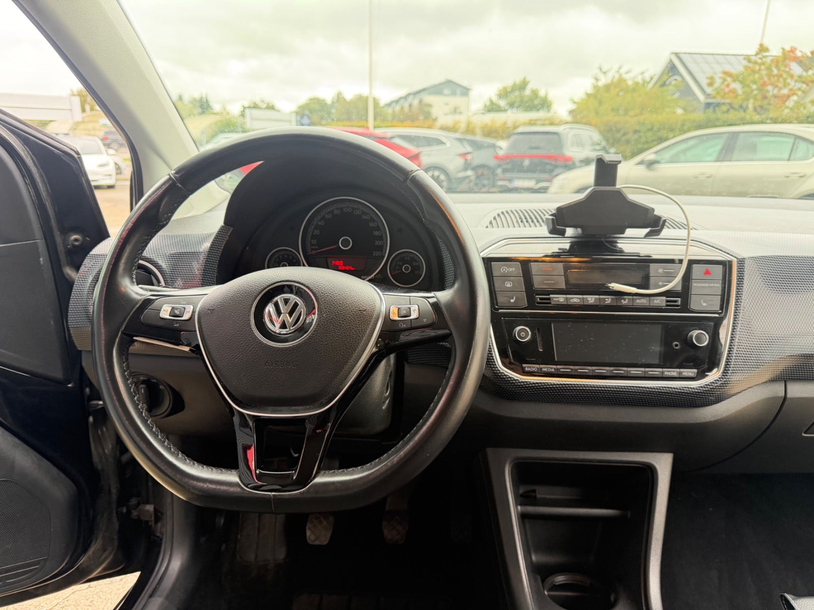 Sort VW UP! fra 2018